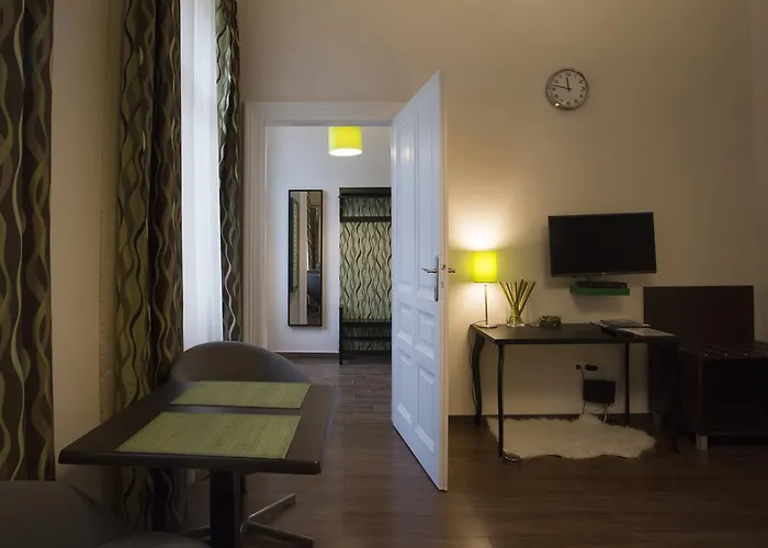 Walton Prime Apartment