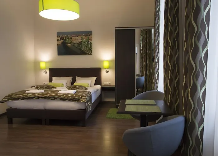 Walton Prime Apartment