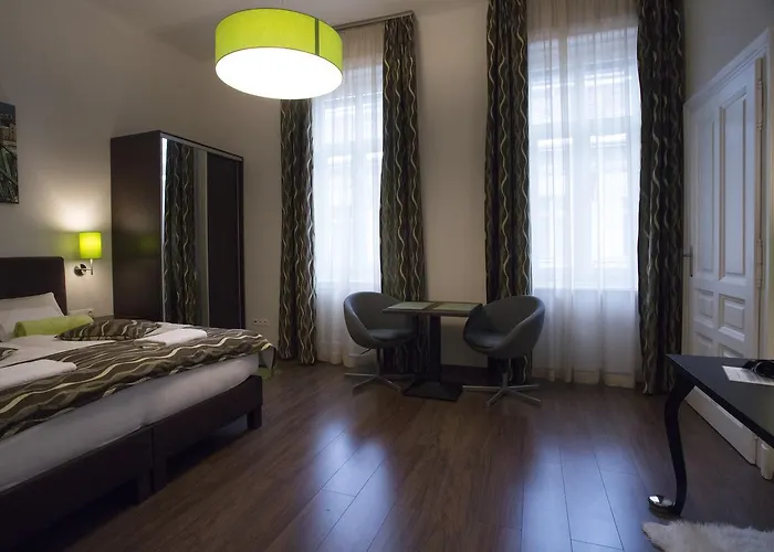 Walton Prime Apartment